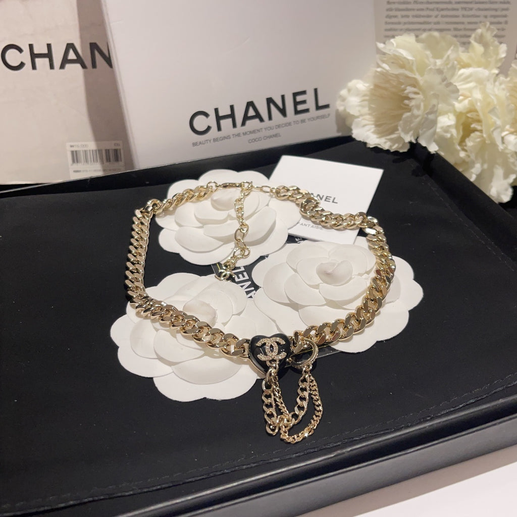 CHANEL Necklace