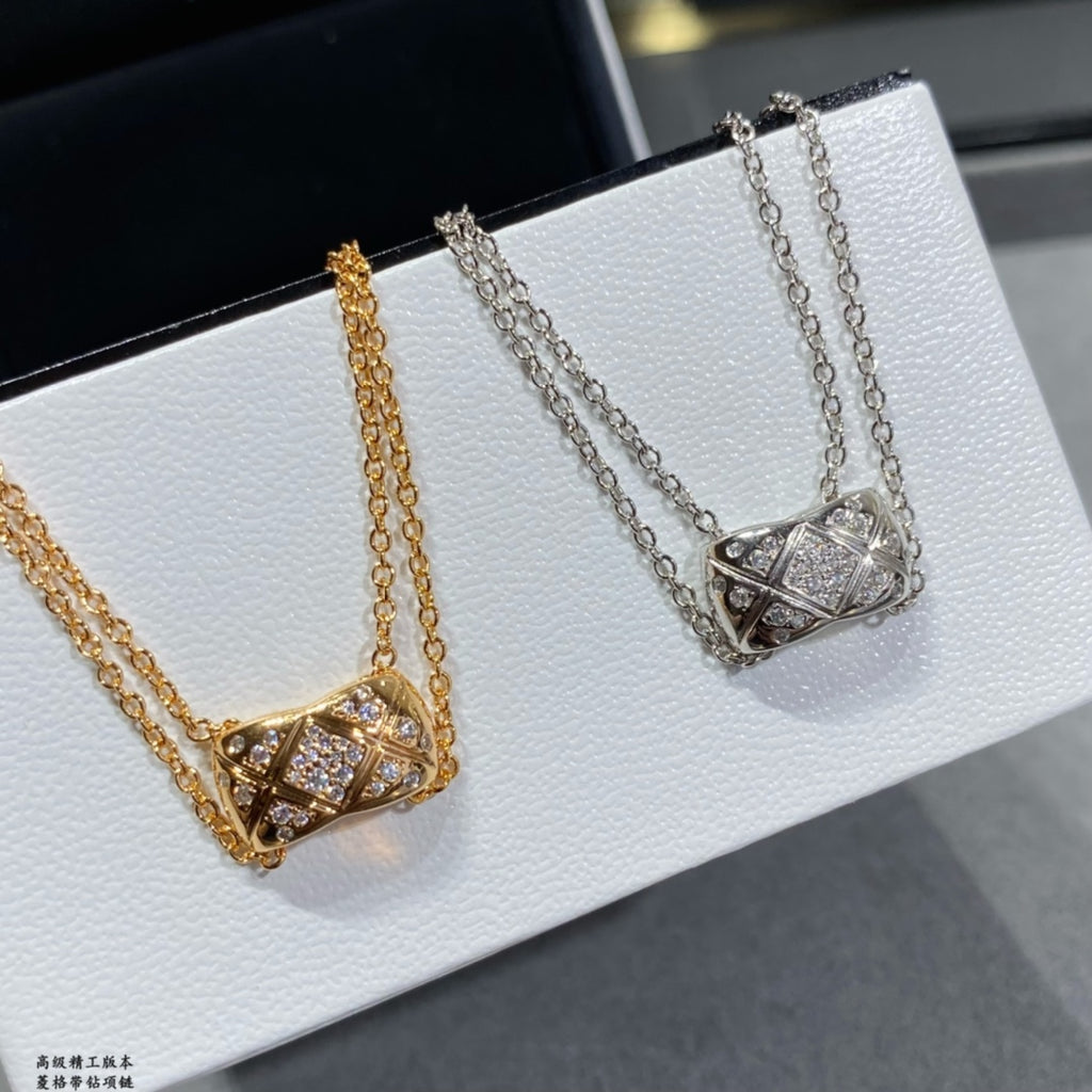 CHANEL P115 Crystal Necklace