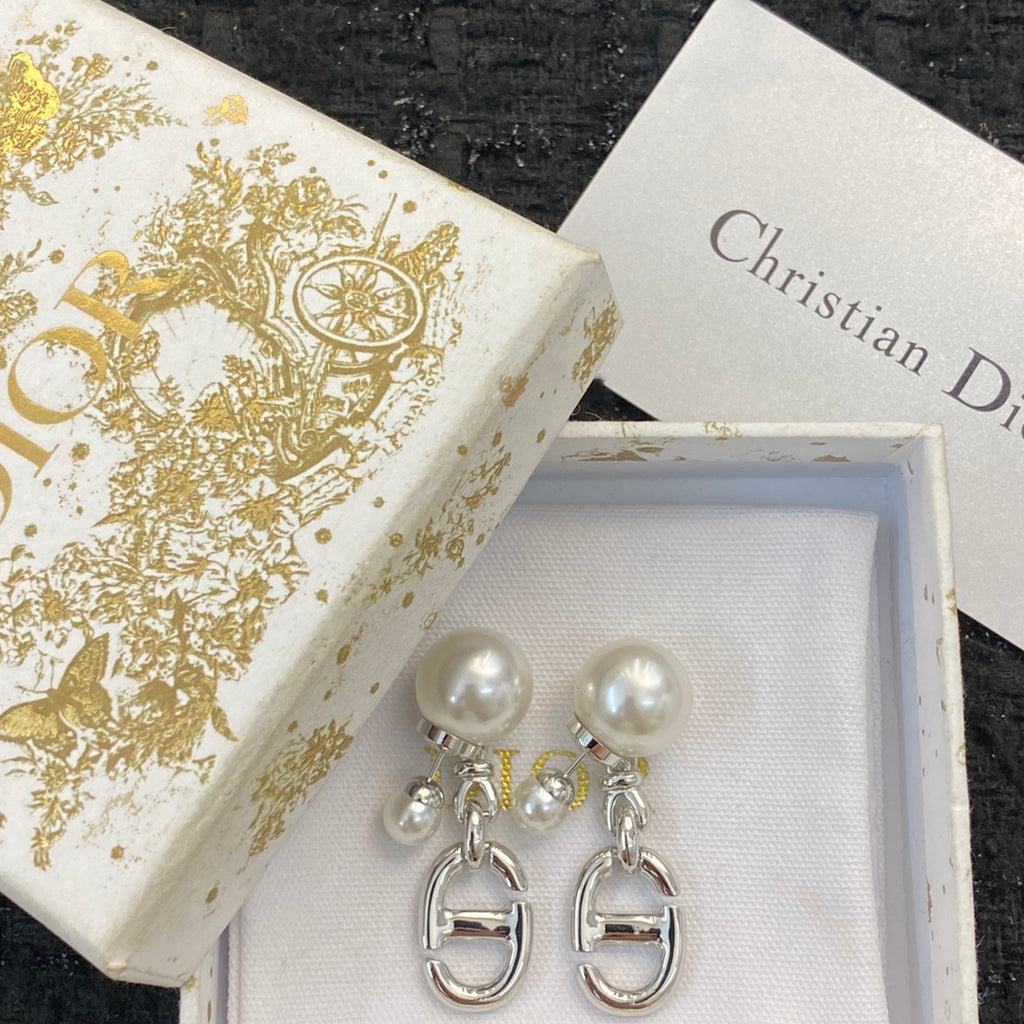 DIOR P65 Pearl Earrings