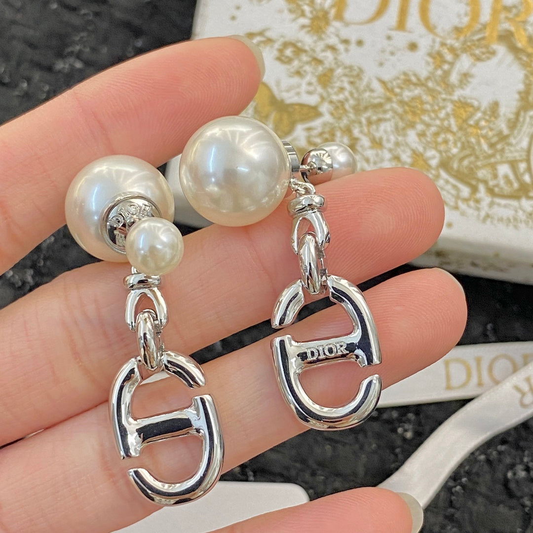 DIOR P65 Pearl Earrings