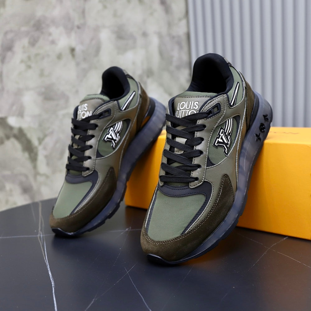 Louis Vuitton Men's Shoes - Style 426800