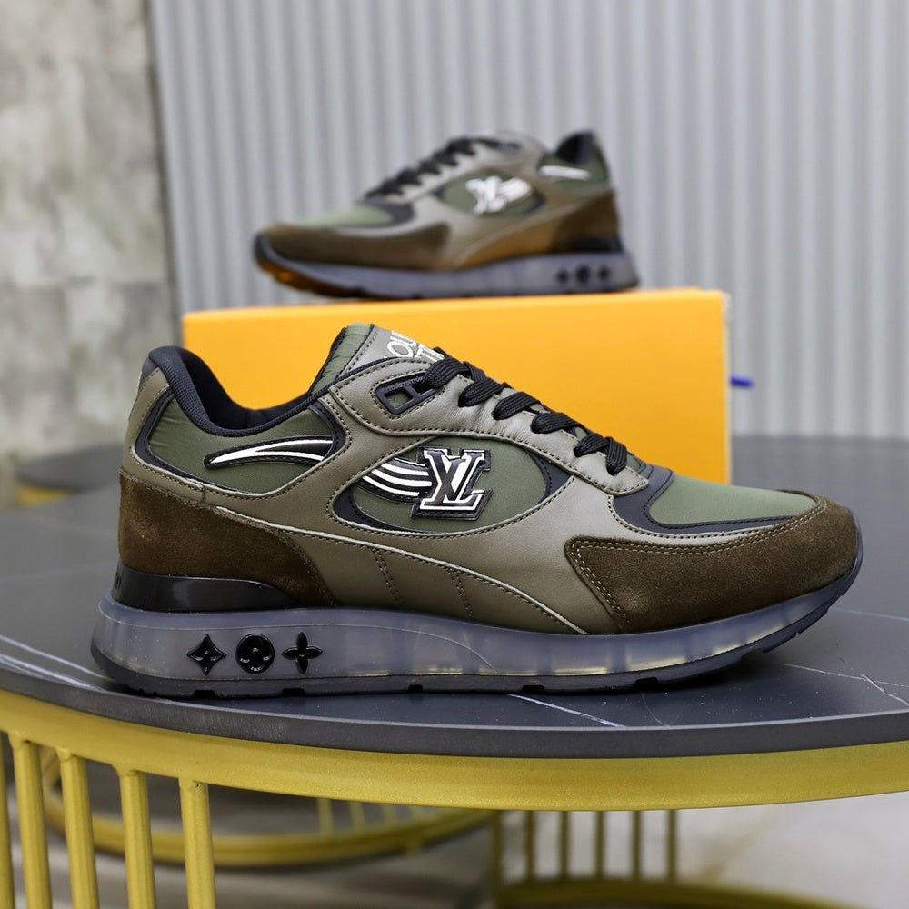 Louis Vuitton Men's Shoes - Style 426800