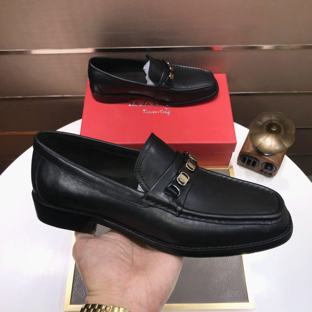 Ferragamo Leather Shoes Style 432266