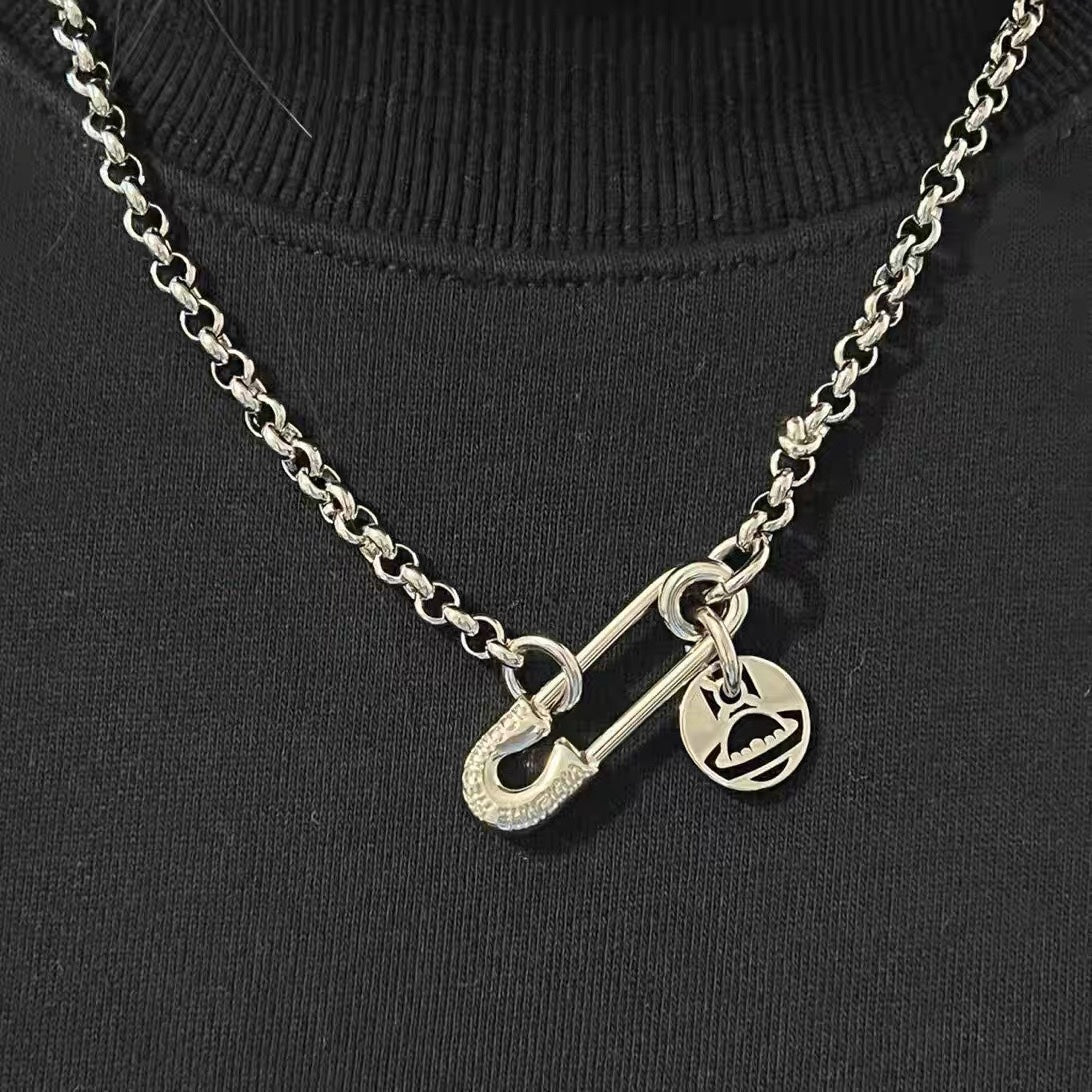 Vivienne Westwood Minimalist Safety Pin Clavicle Necklace