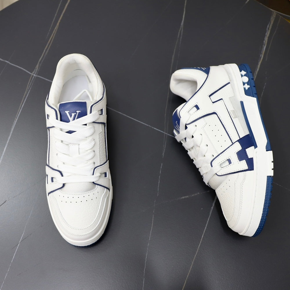 Louis Vuitton Men's Shoes - Style 426816