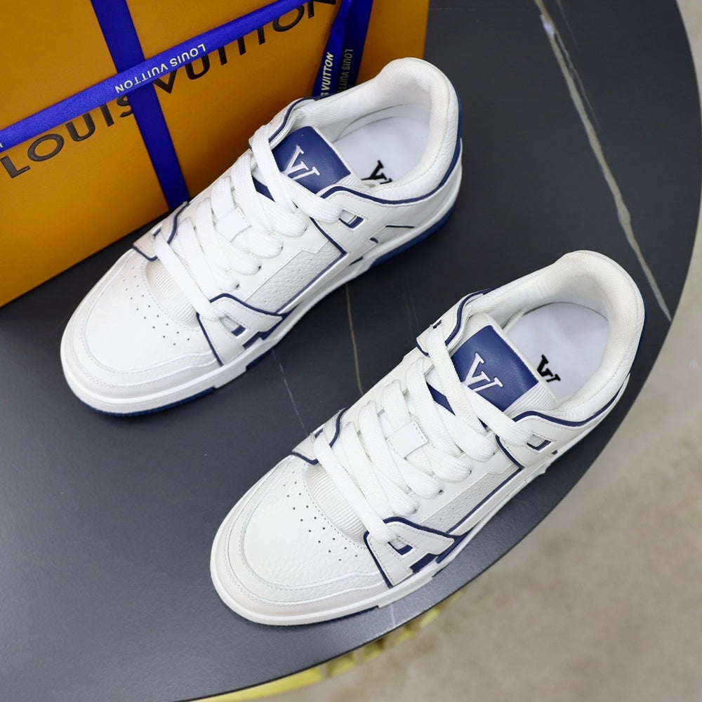Louis Vuitton Men's Shoes - Style 426816