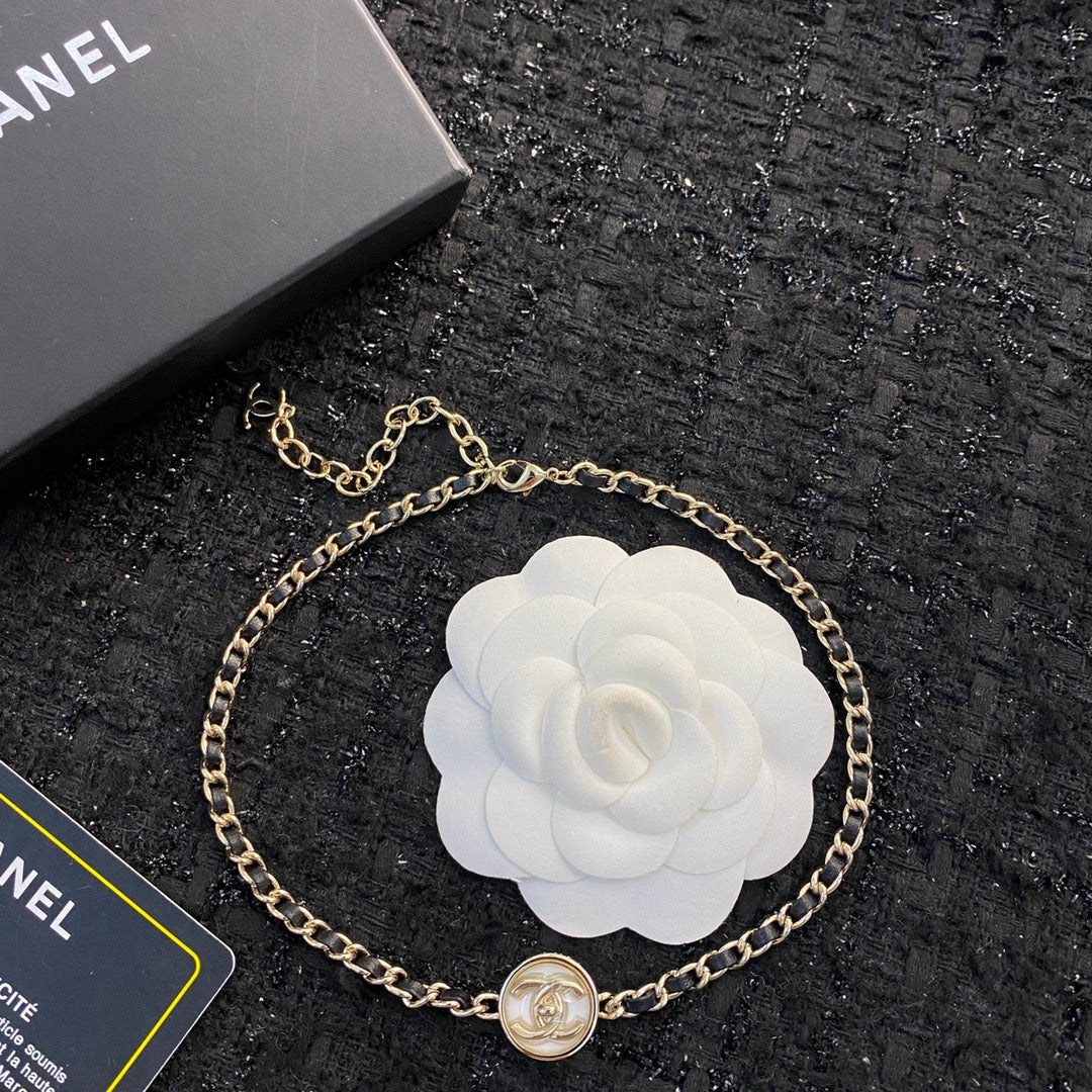 CHANEL Vintage Choker Necklace
