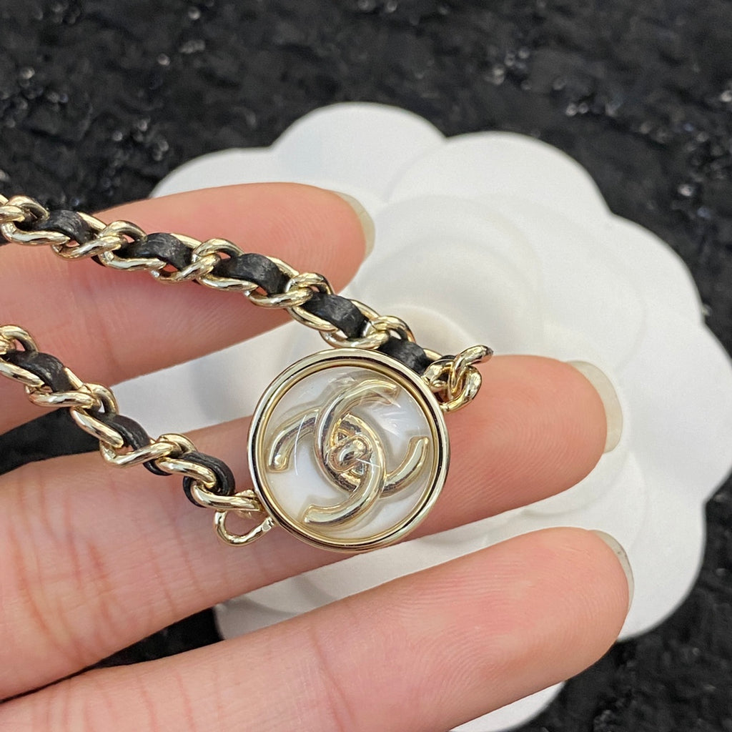 CHANEL Vintage Choker Necklace