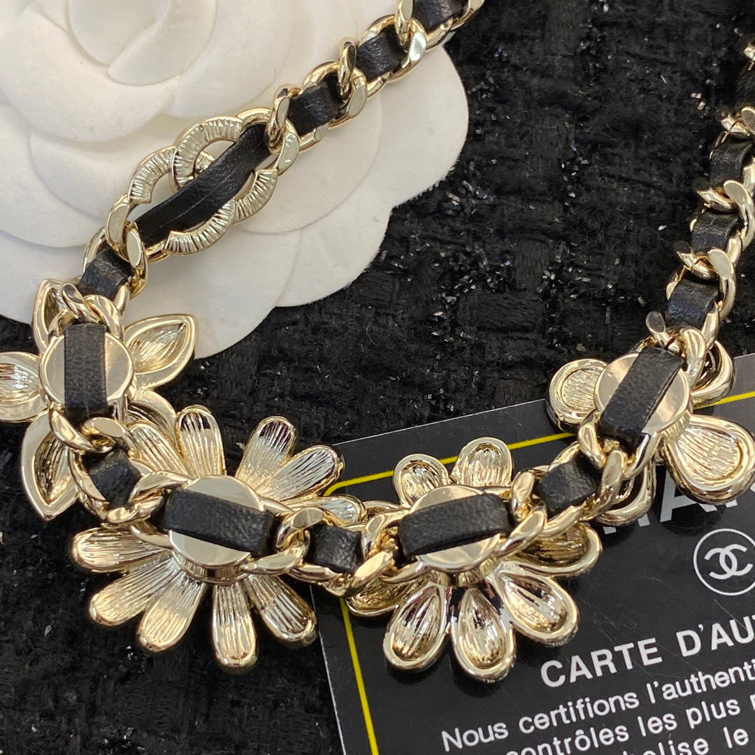 CHANEL P125 Vintage Choker Necklace