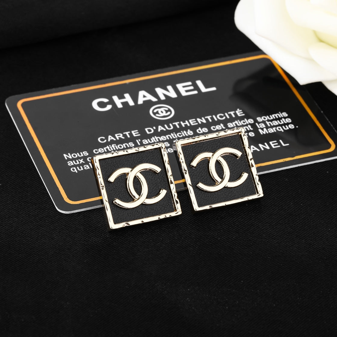 CHANEL Earrings