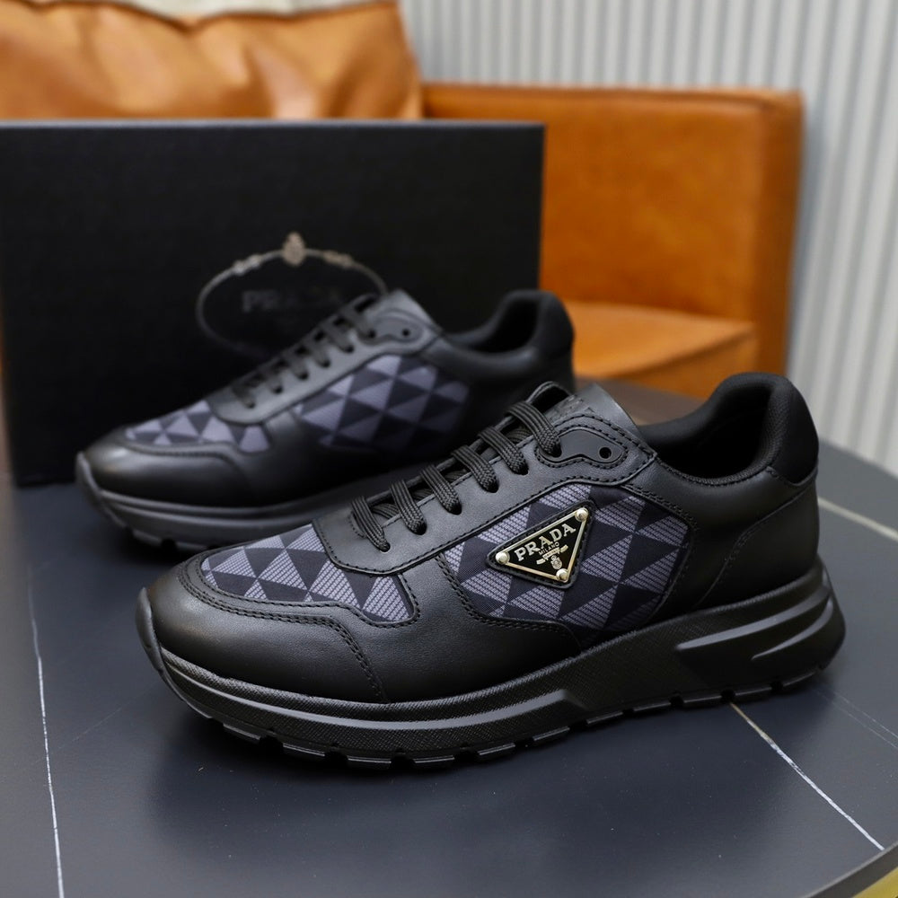 Prada Men's Shoes - Style 428273