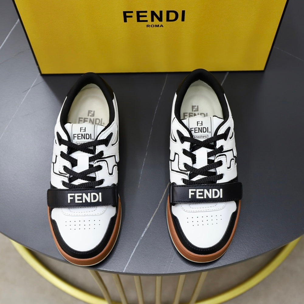 Fendi Unisex Sneakers - Style 425567
