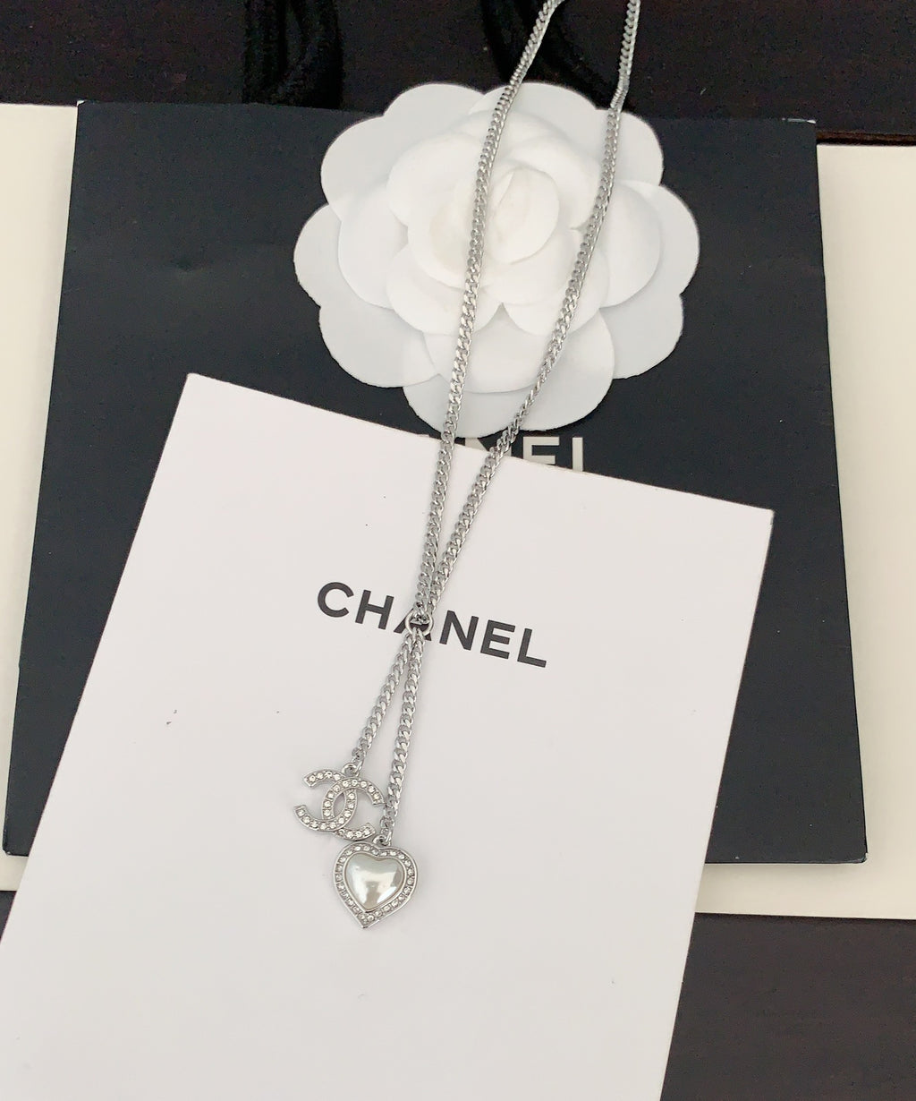 P60 Necklace