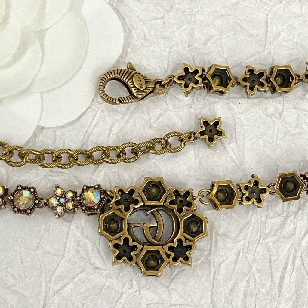 GUCCI CN011 Crystal Vintage Necklace