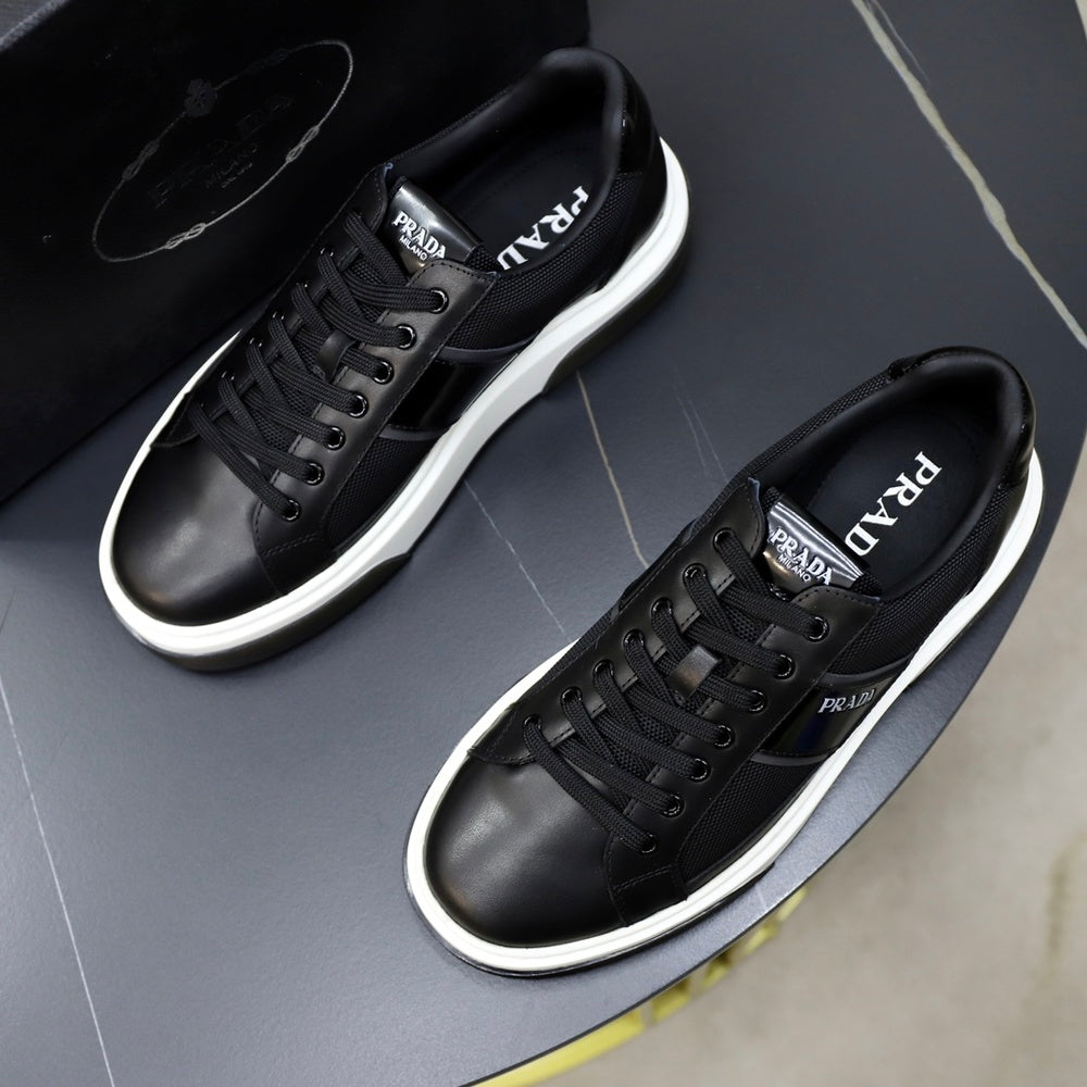 Prada Men's Shoes - Style 428432