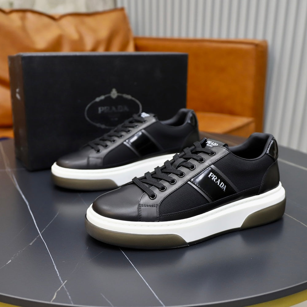 Prada Men's Shoes - Style 428432