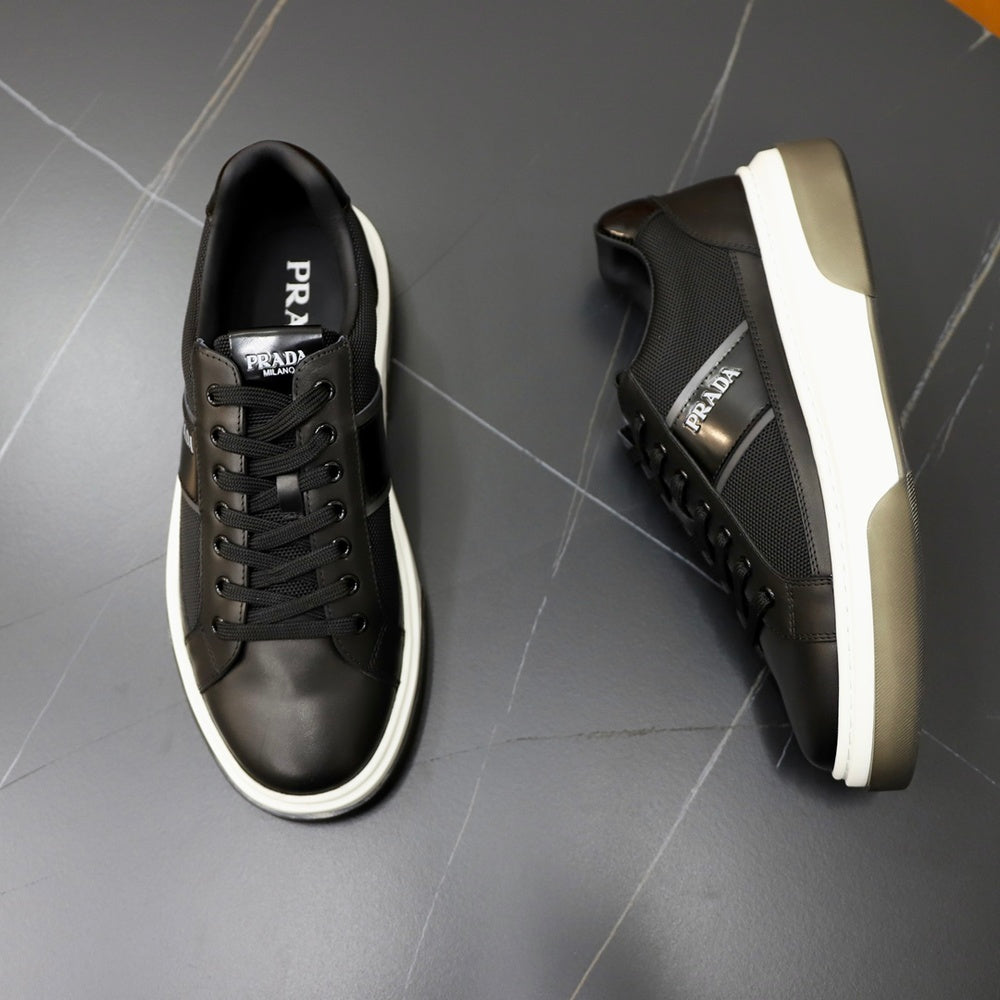 Prada Men's Shoes - Style 428432