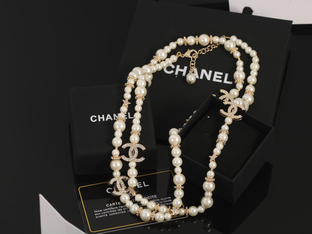 CHANEL Pearl Double-C Long Necklace