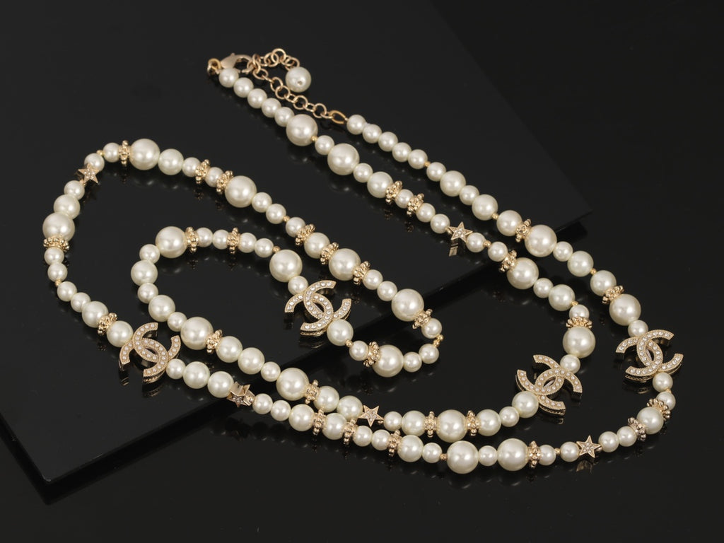CHANEL Pearl Double-C Long Necklace