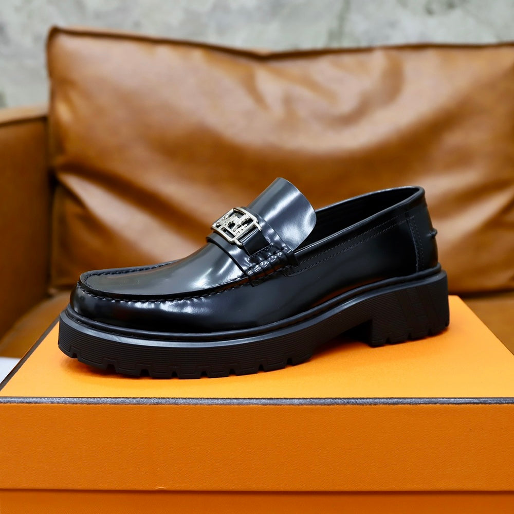 Hermès Men's Dress Shoes - Style 428349