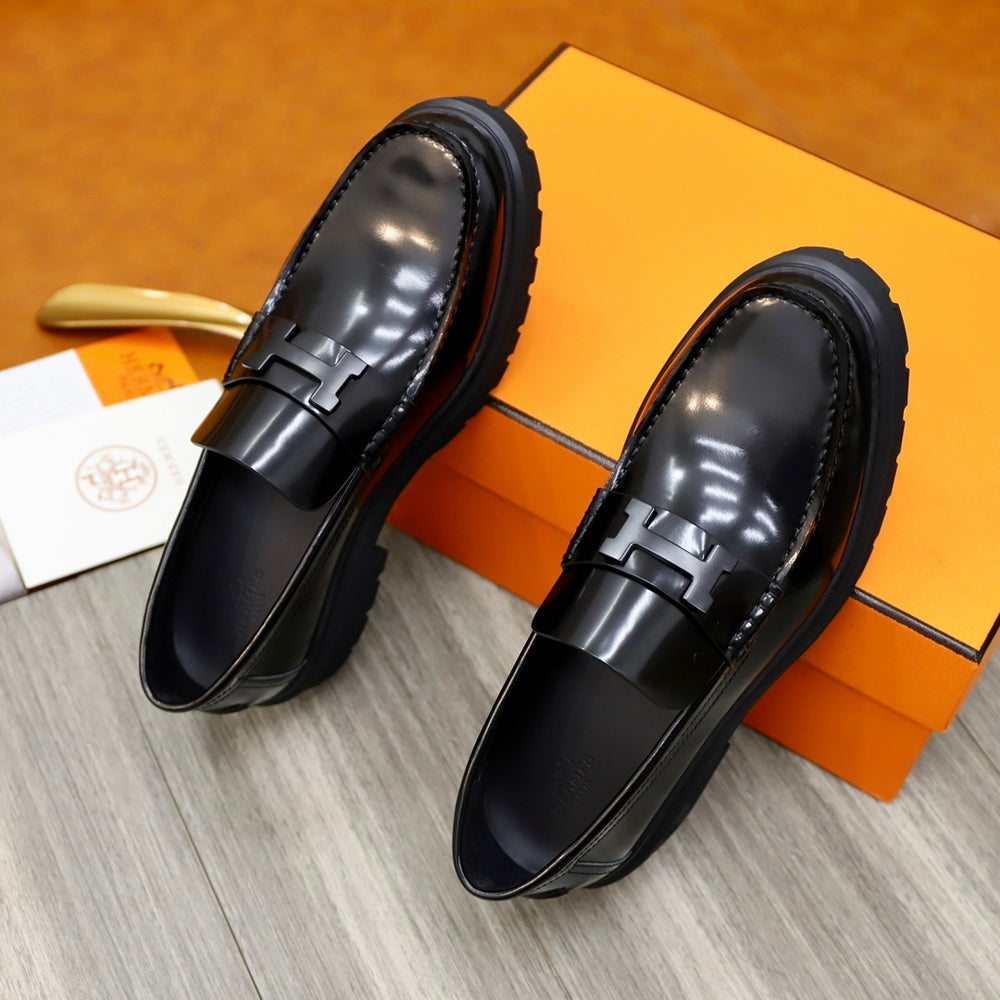 Hermès Men's Dress Shoes - Style 428473