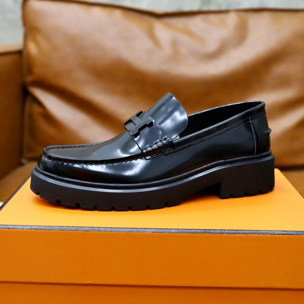 Hermès Men's Dress Shoes - Style 428473