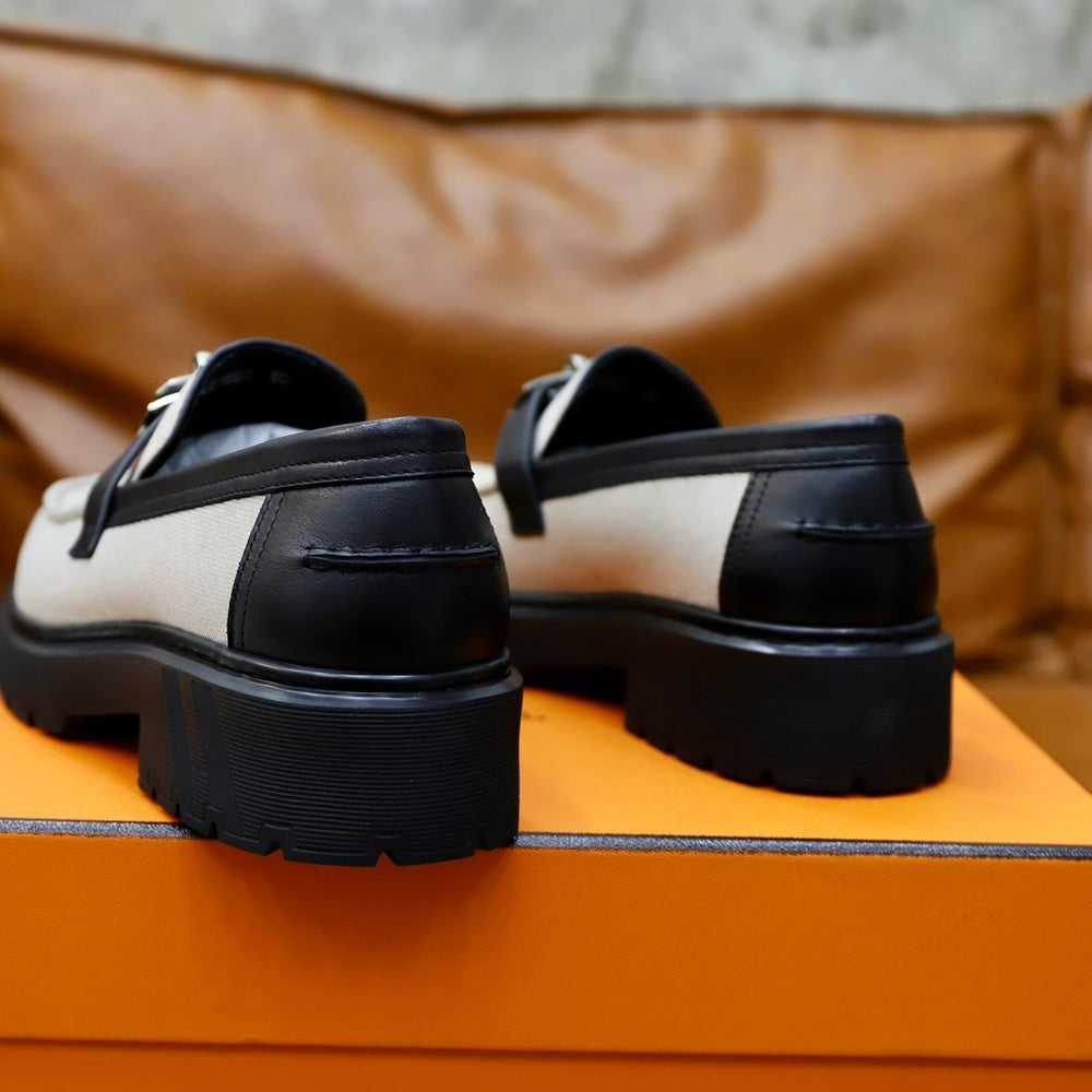 Hermès Men's Dress Shoes - Style 428380