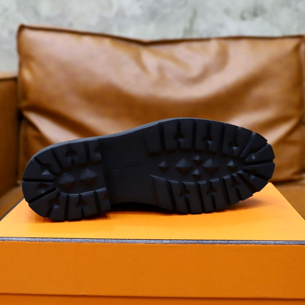 Hermès Men's Dress Shoes - Style 428380