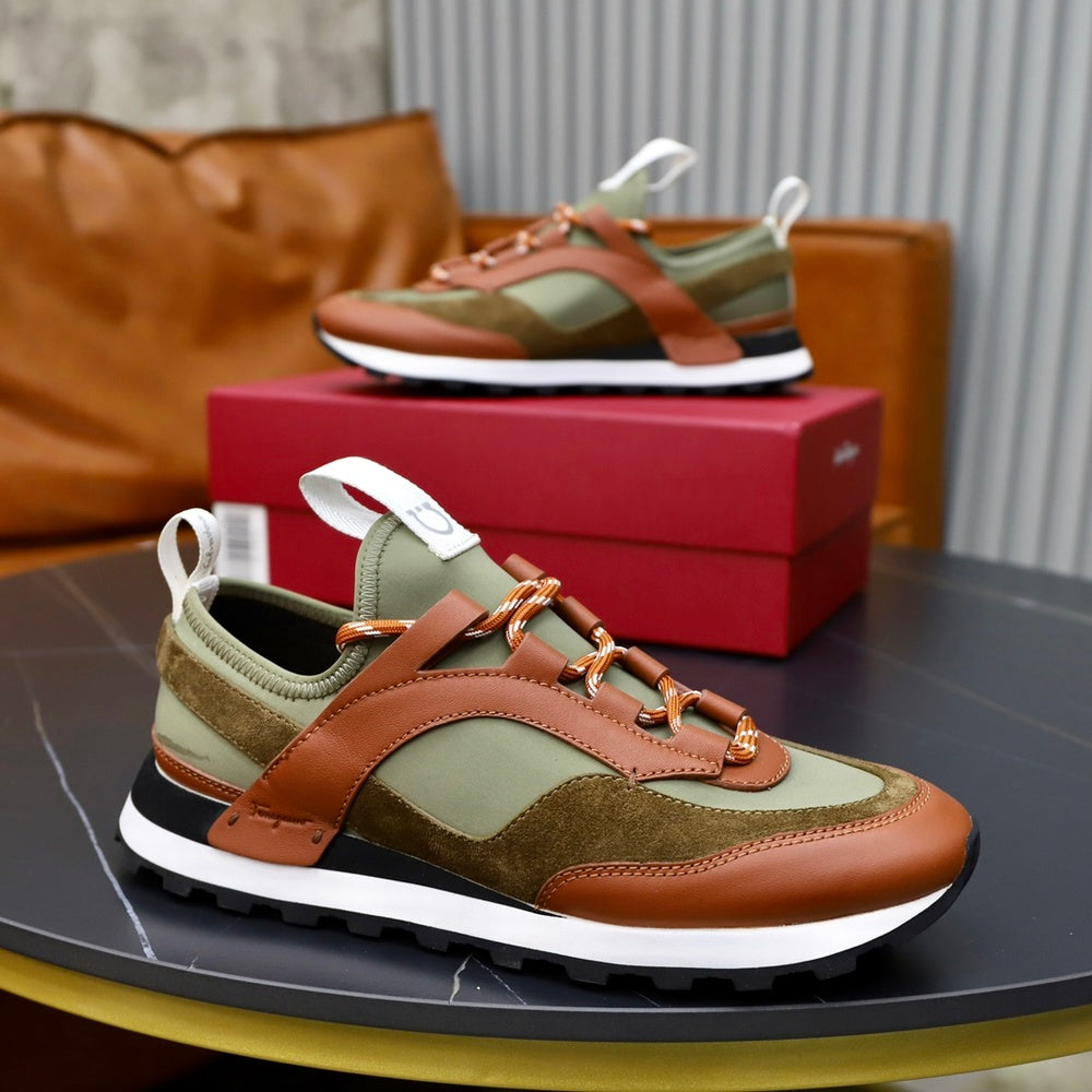 Ferragamo Men's Sneakers - Style 426198