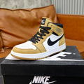 Designer Unisex Sneakers - Style 425661