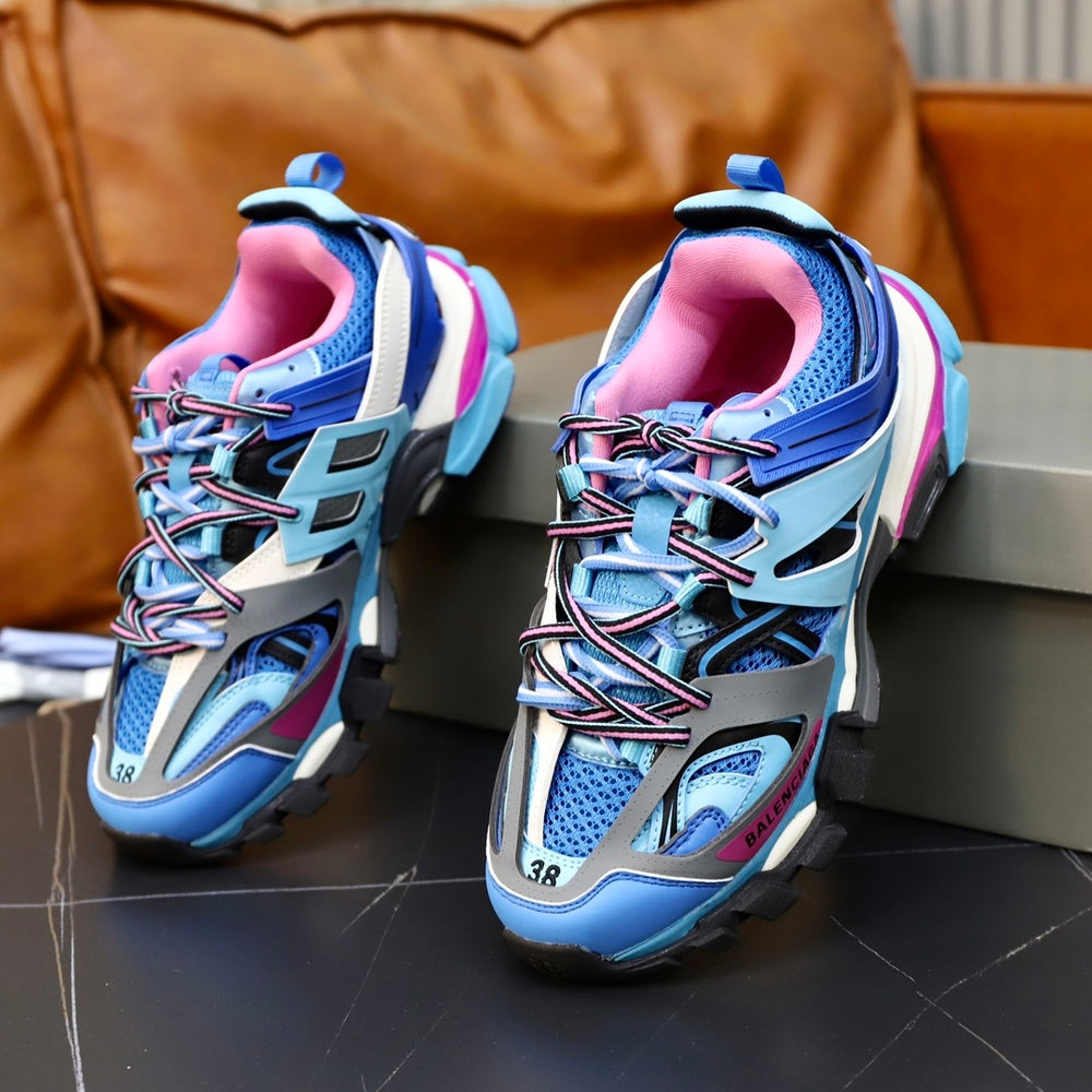 Balenciaga Men's Sneakers - Style 425775