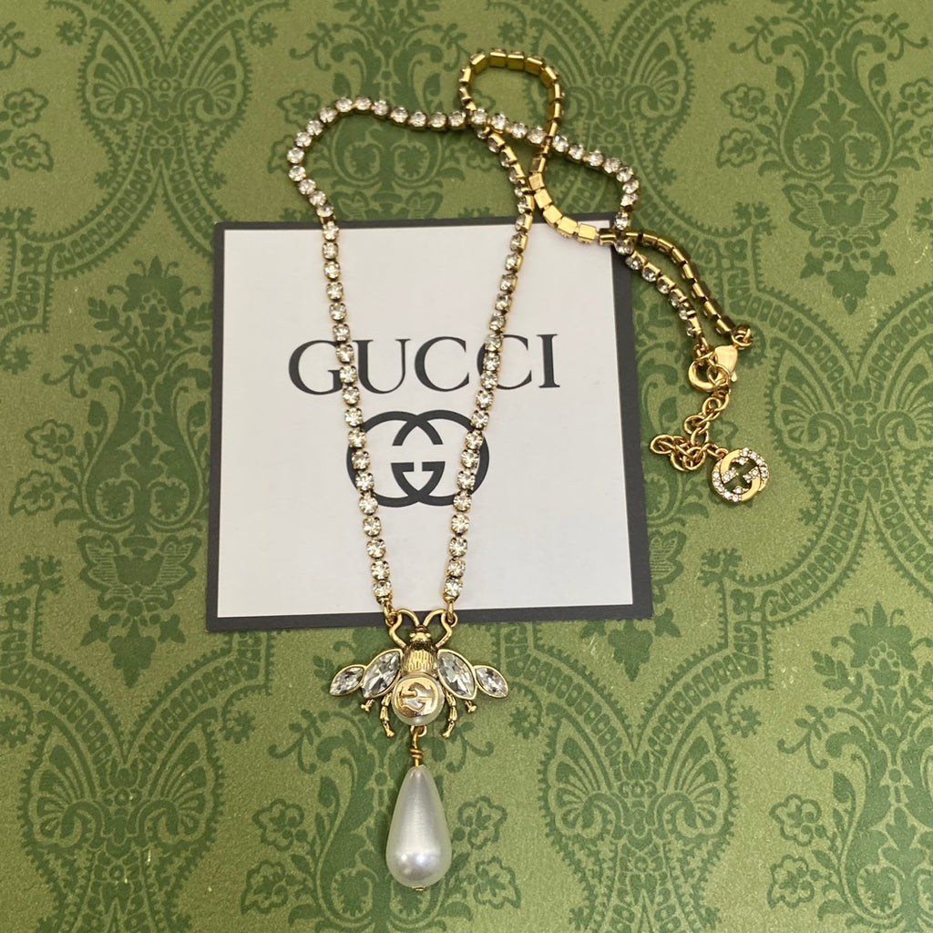 GUCCI Pearl Pendant Necklace