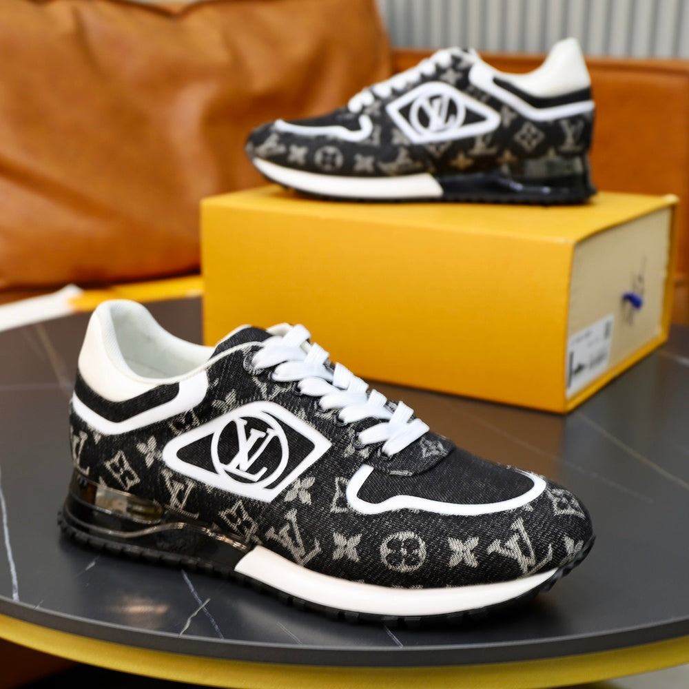 Designer Men's Sneakers - Style 425652