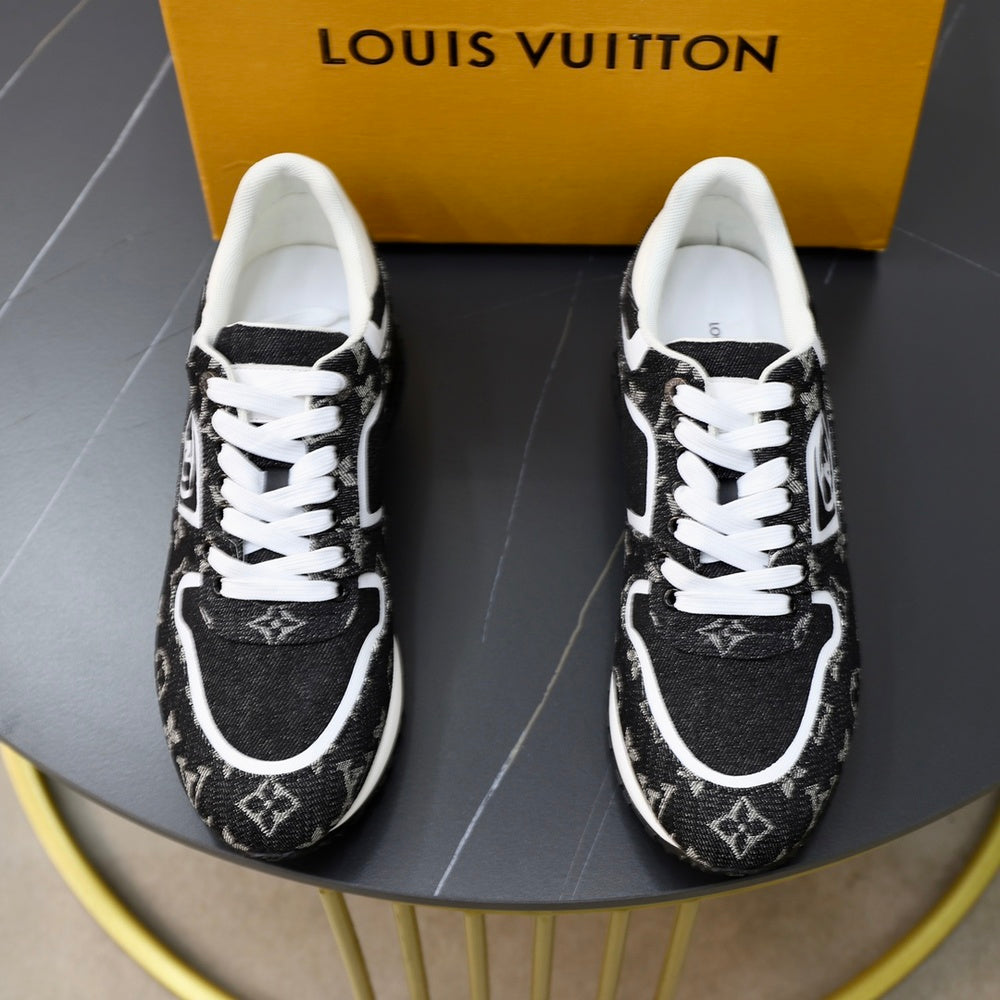Designer Men's Sneakers - Style 425652