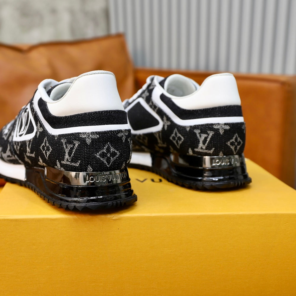Designer Men's Sneakers - Style 425652