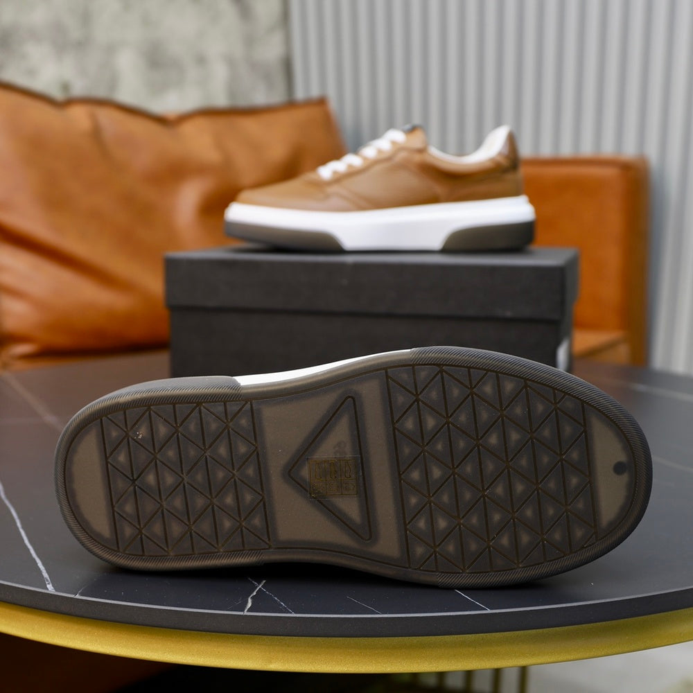 Prada Men's Shoes - Style 426868