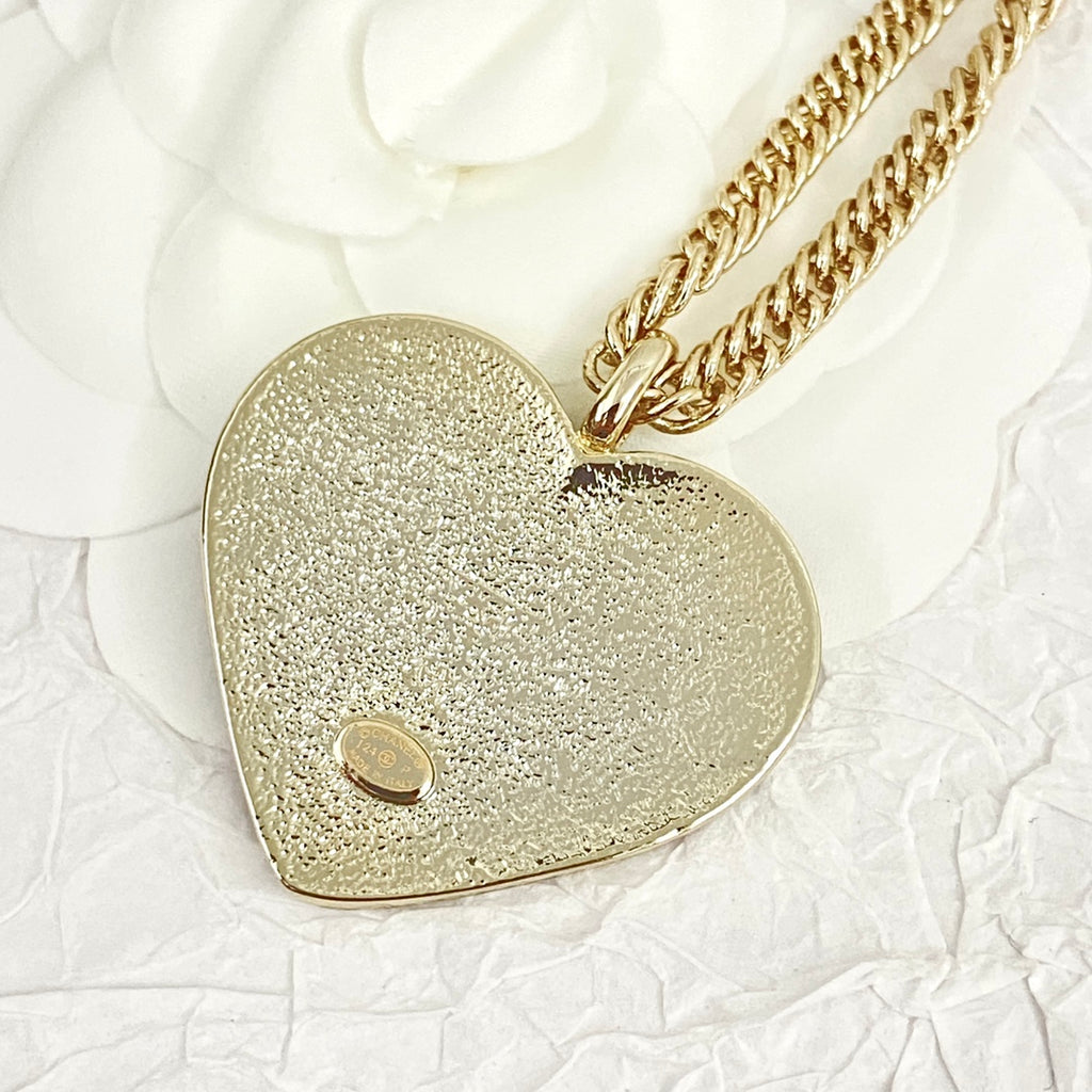 CHANEL Vintage Necklace
