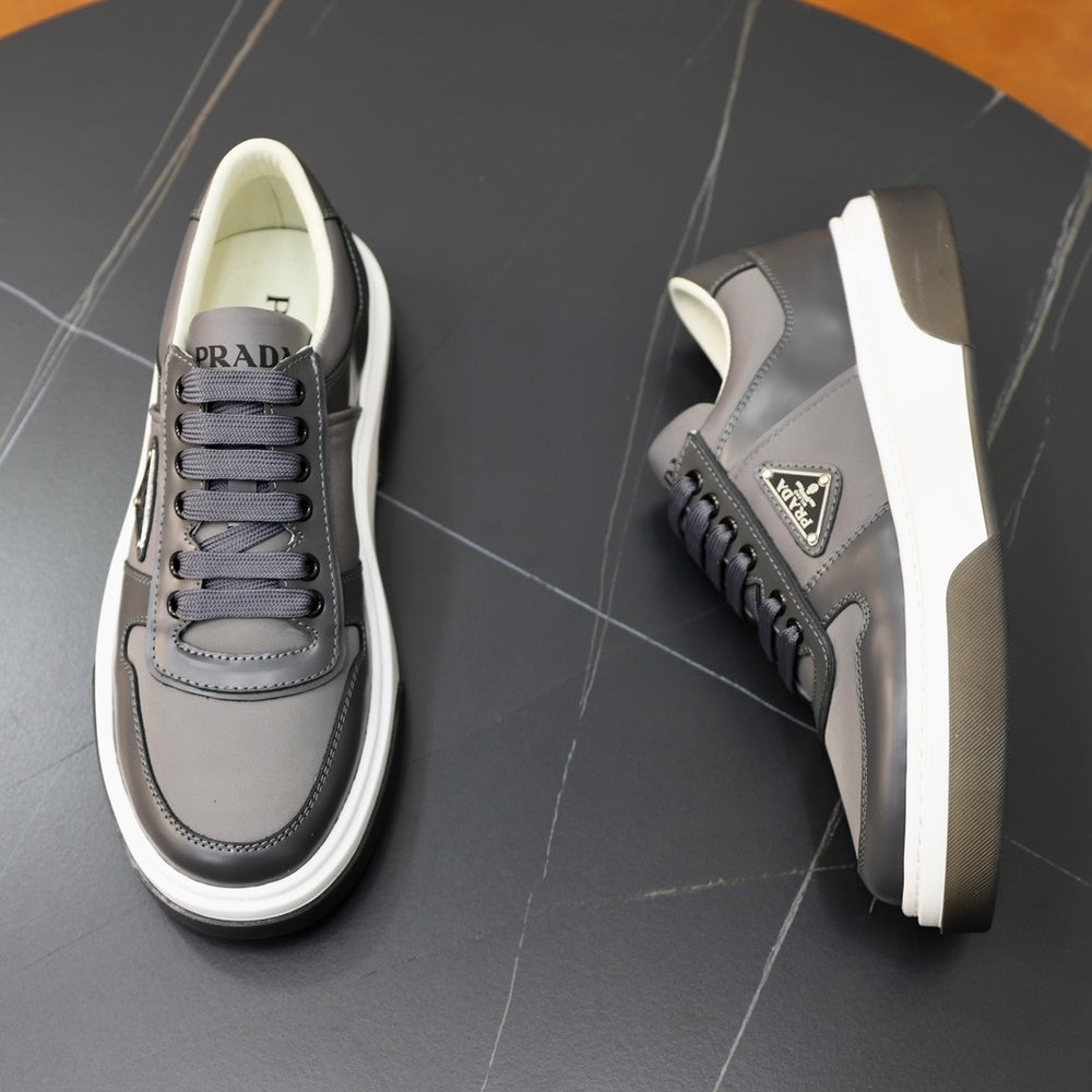 Prada Men's Shoes - Style 425422