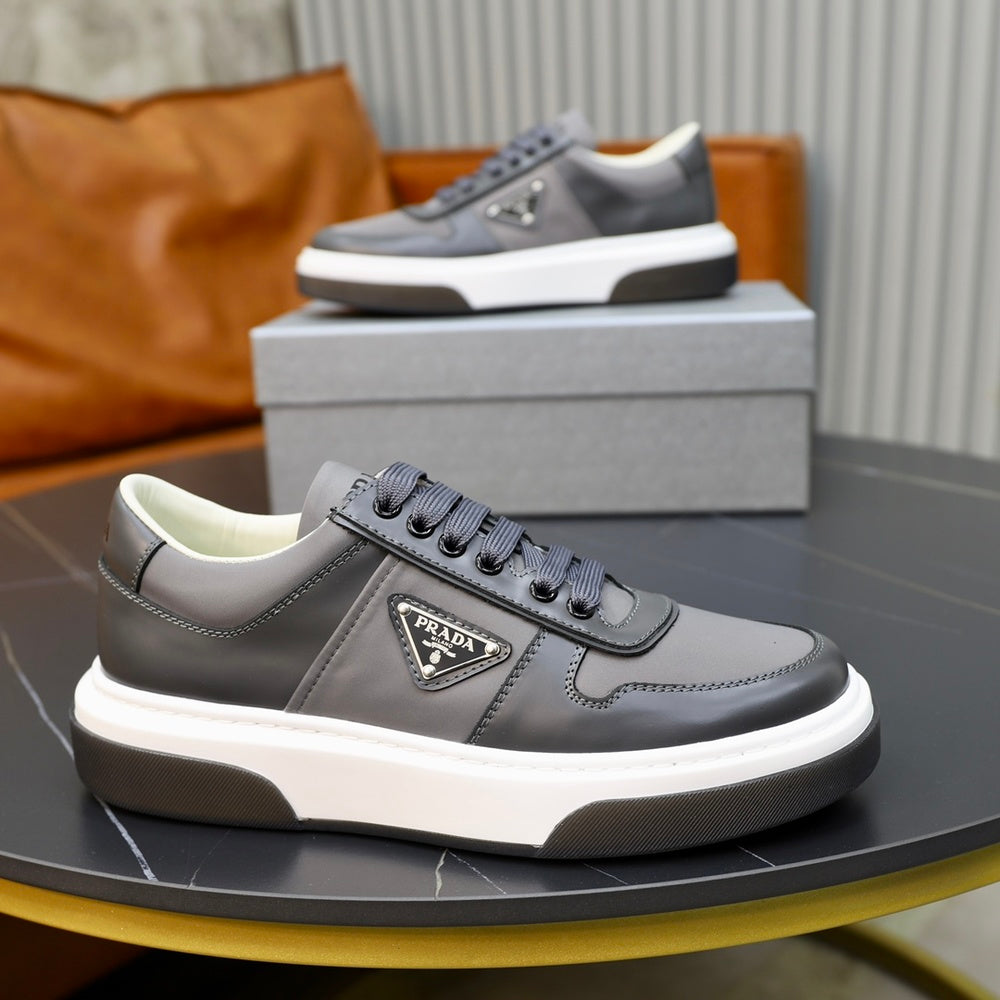 Prada Men's Shoes - Style 425422
