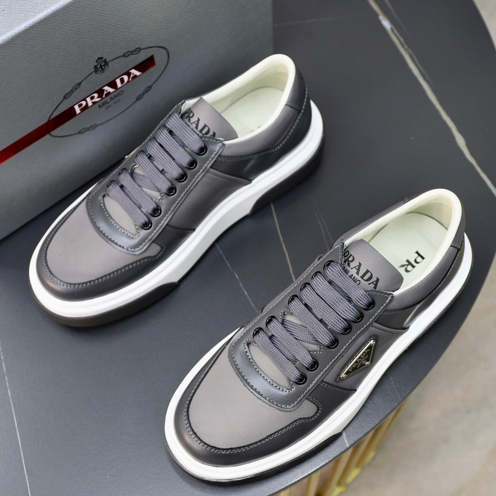 Prada Men's Shoes - Style 425422