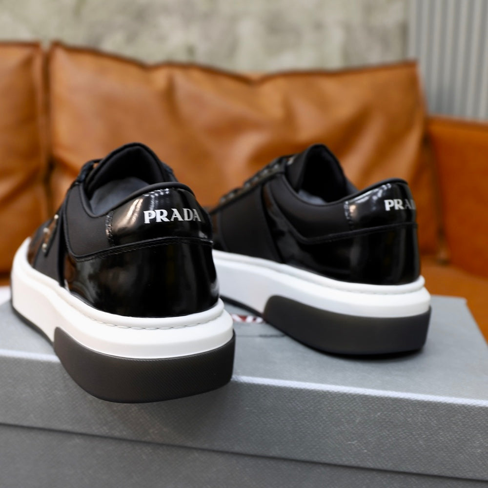 Prada Men's Shoes - Style 425563