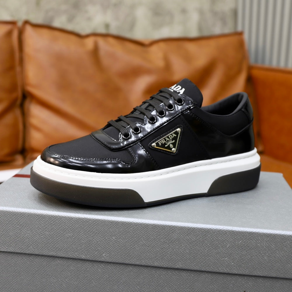 Prada Men's Shoes - Style 425563