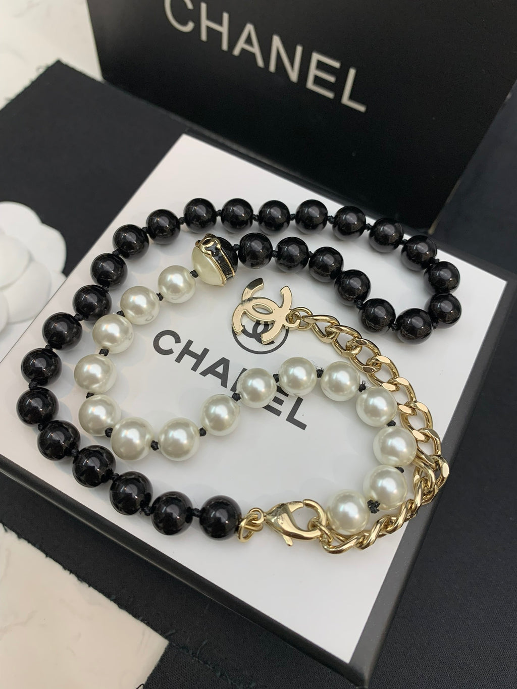 CHANEL Pearl Necklace