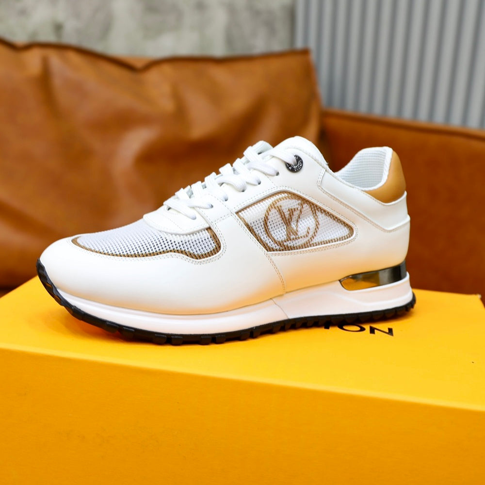 Louis Vuitton Men's Sneakers - Style 428453