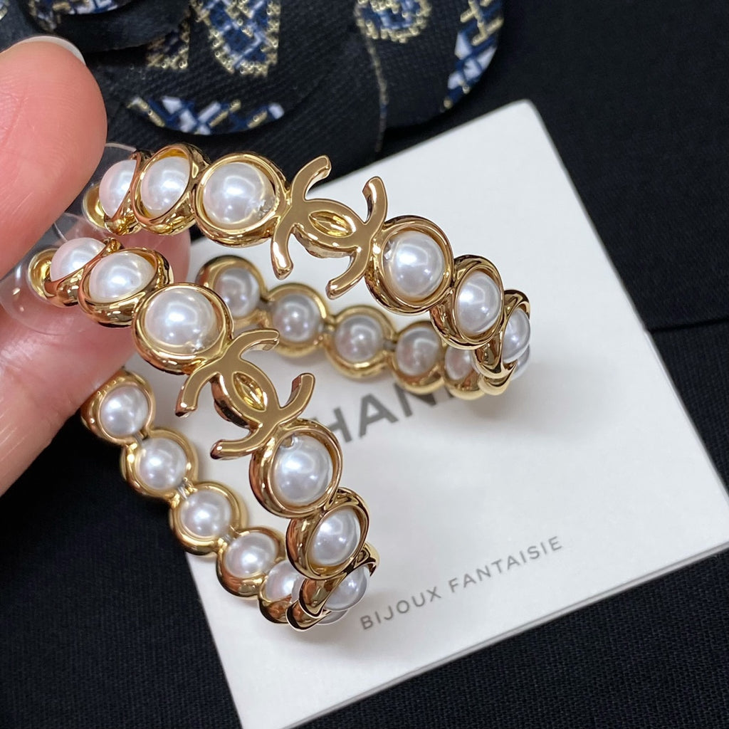 P70 Pearl Double-C Earrings