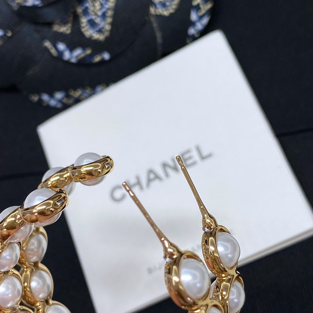 P70 Pearl Double-C Earrings
