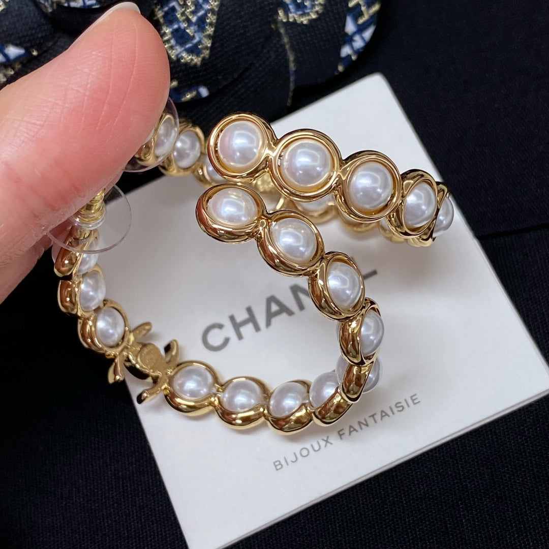 P70 Pearl Double-C Earrings