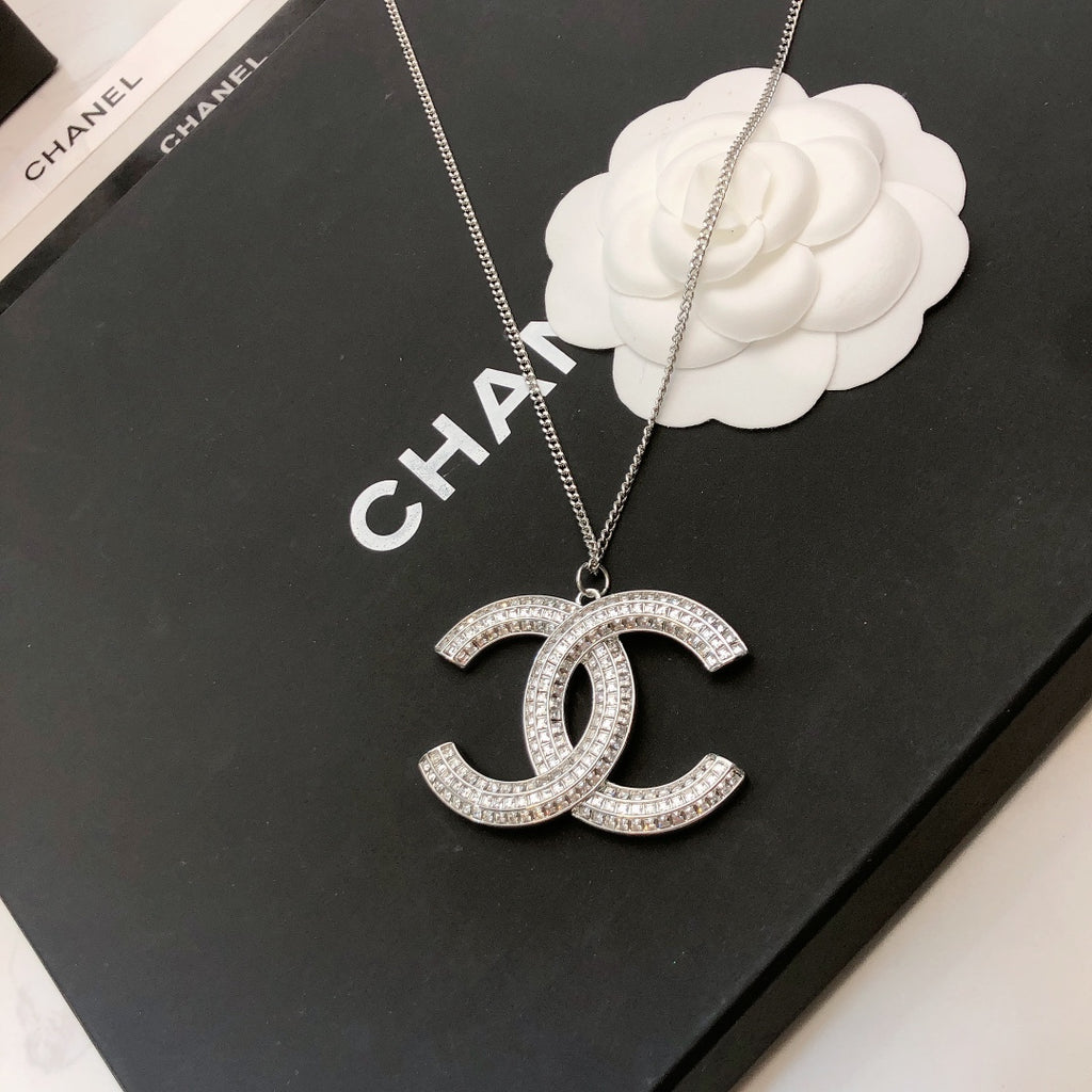 CHANEL Necklace