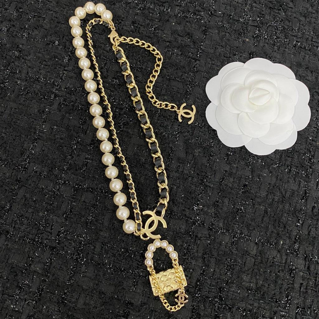 CHANEL Necklace
