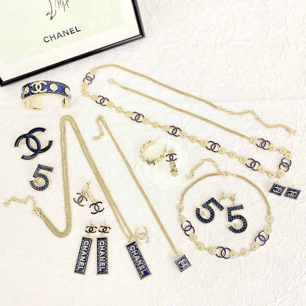 CHANEL Double-C Earrings